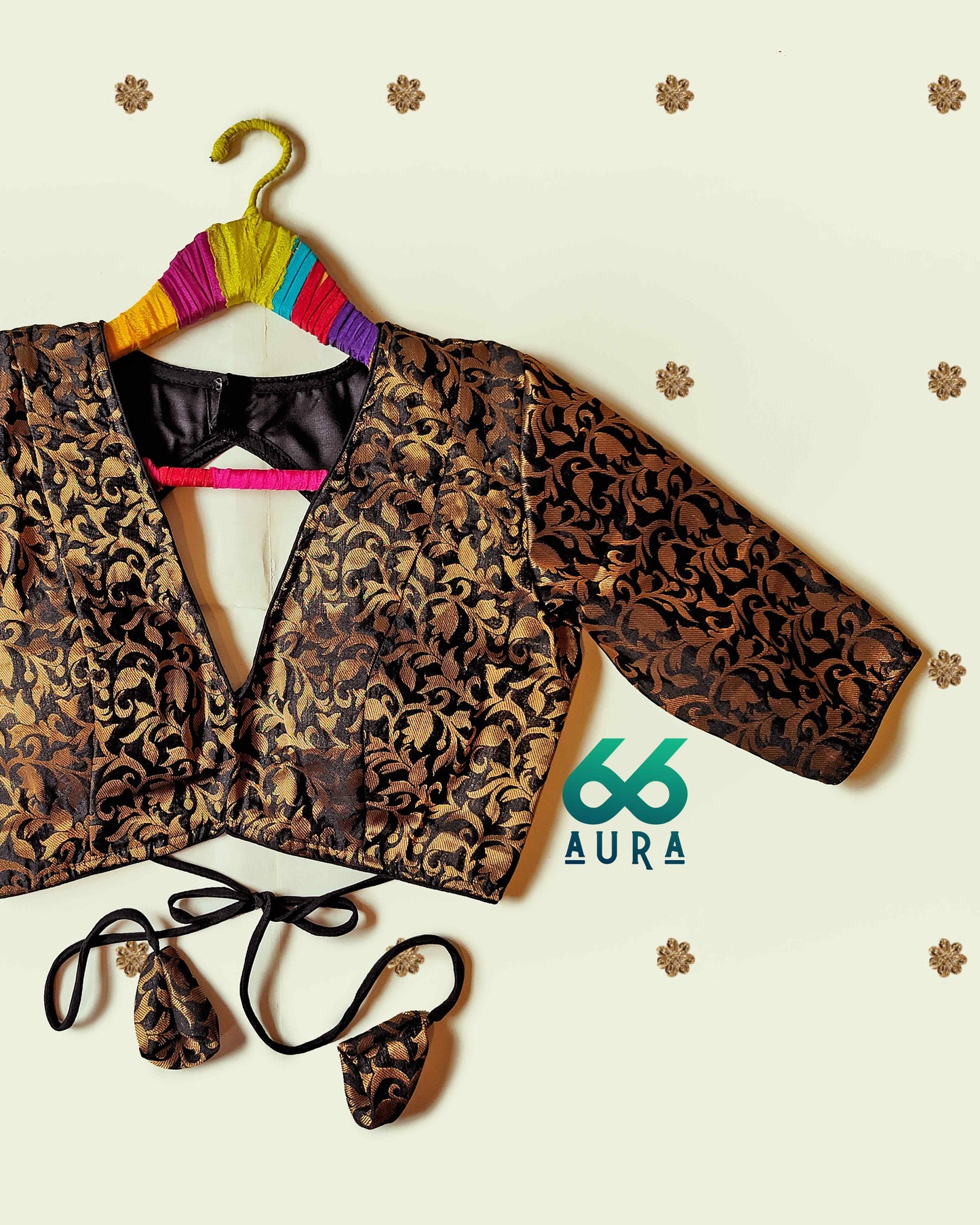 AGELESS AURA BLOUSE