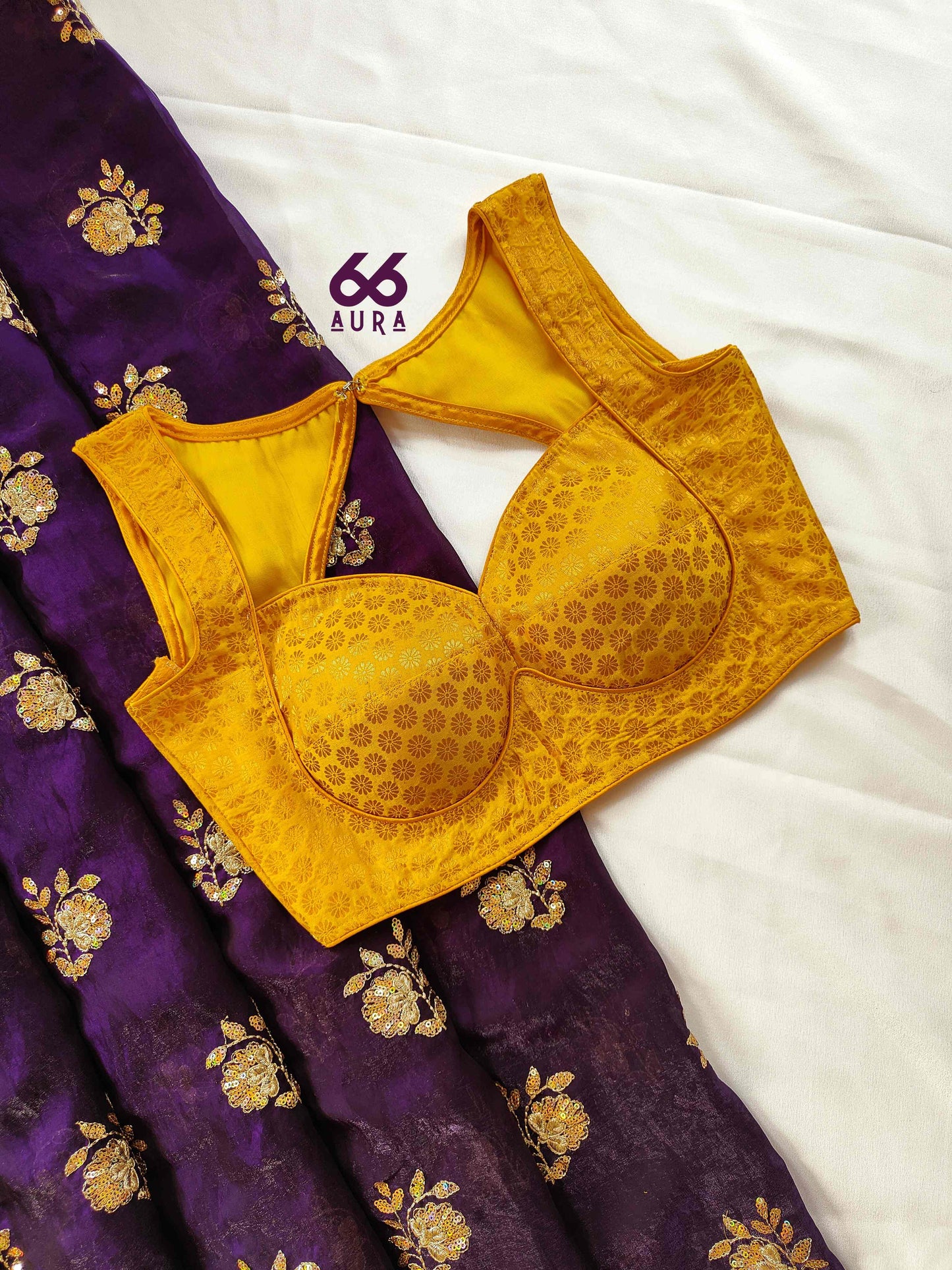 IMPERIAL AURA SAREE WITH HONEY AURA SLEEVELESS BLOUSE