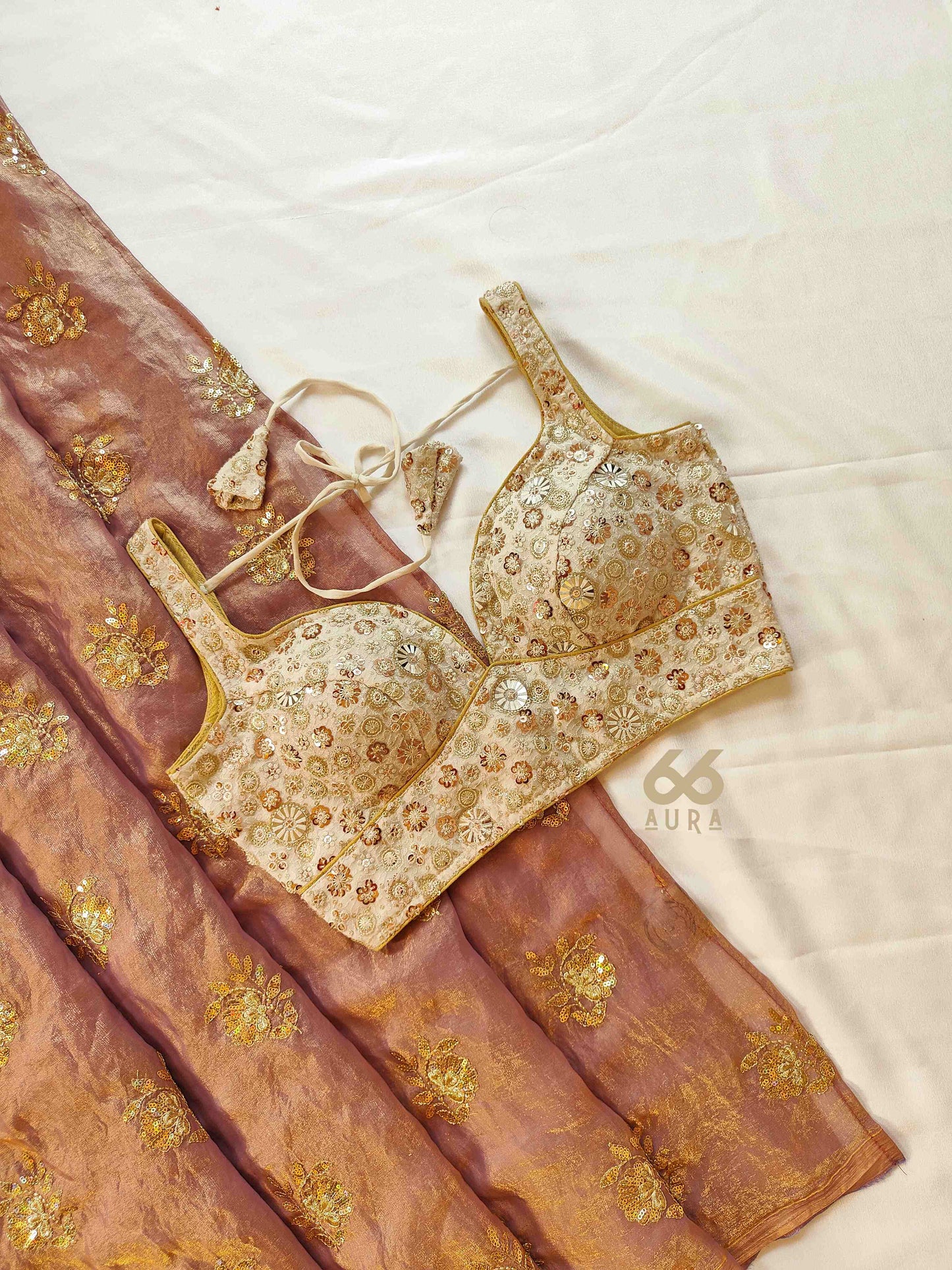 GLITZ AURA SAREE WITH GLAM AURA SLEEVELESS BLOUSE