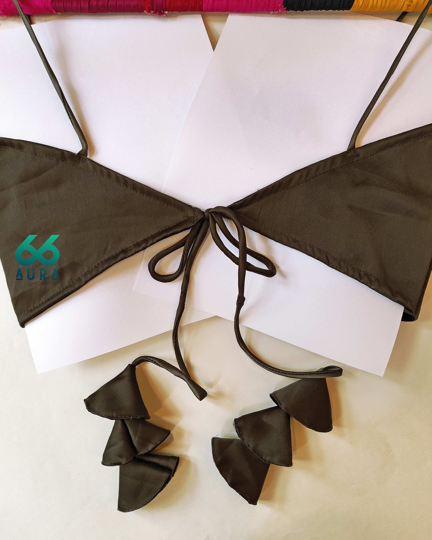 ASH AURA SLEEVELESS BLOUSE