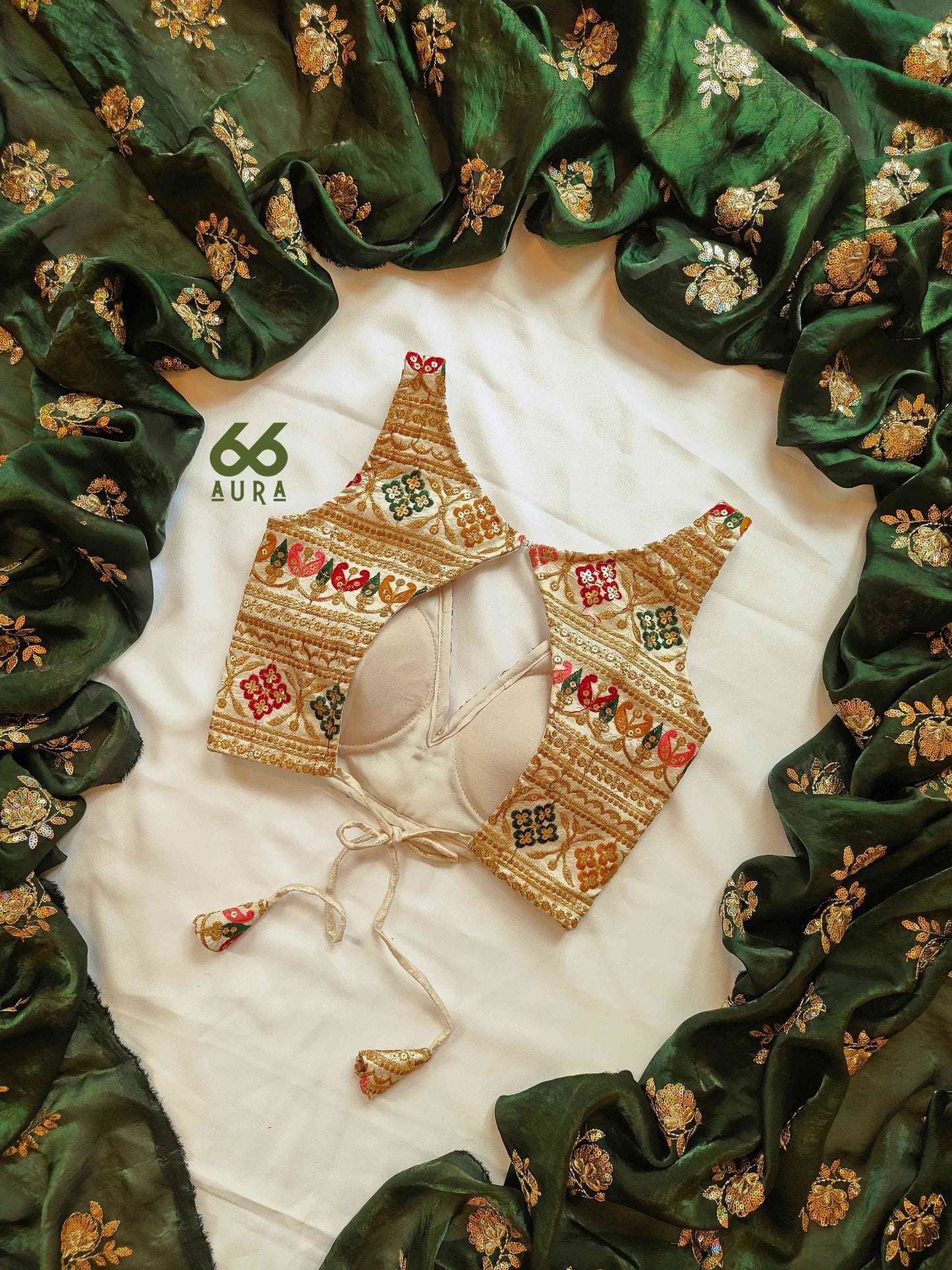 LUXE AURA SAREE WITH IVORY AURA SLEEVELESS BLOUSE