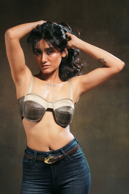 66aura Expresso Edge Bralette shown on a model, featuring delicate lace details and soft fabric for comfortable wear.