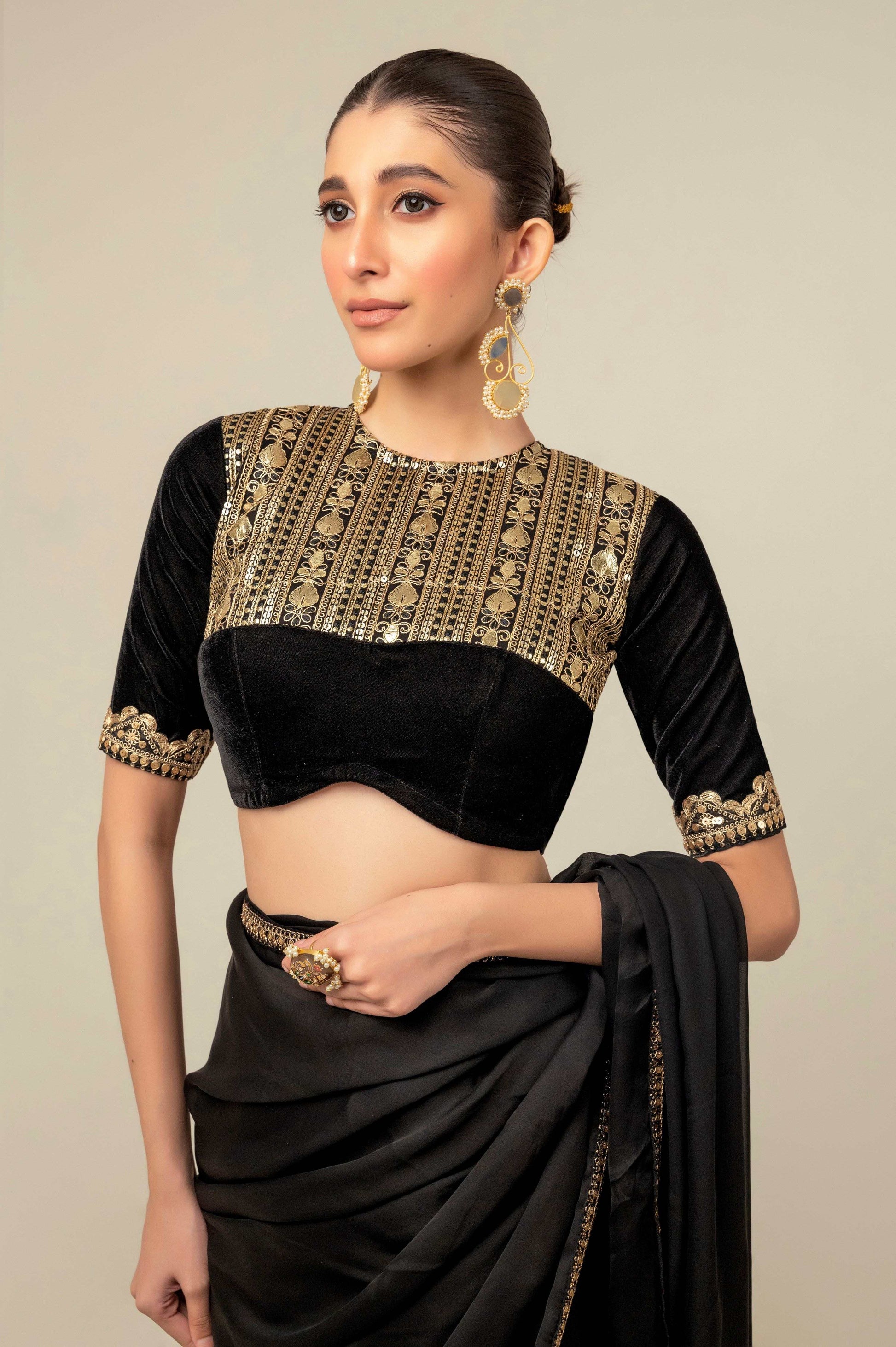 JEWEL JOY SAREE WITH OLD WORLD BLOUSE - 66Aura