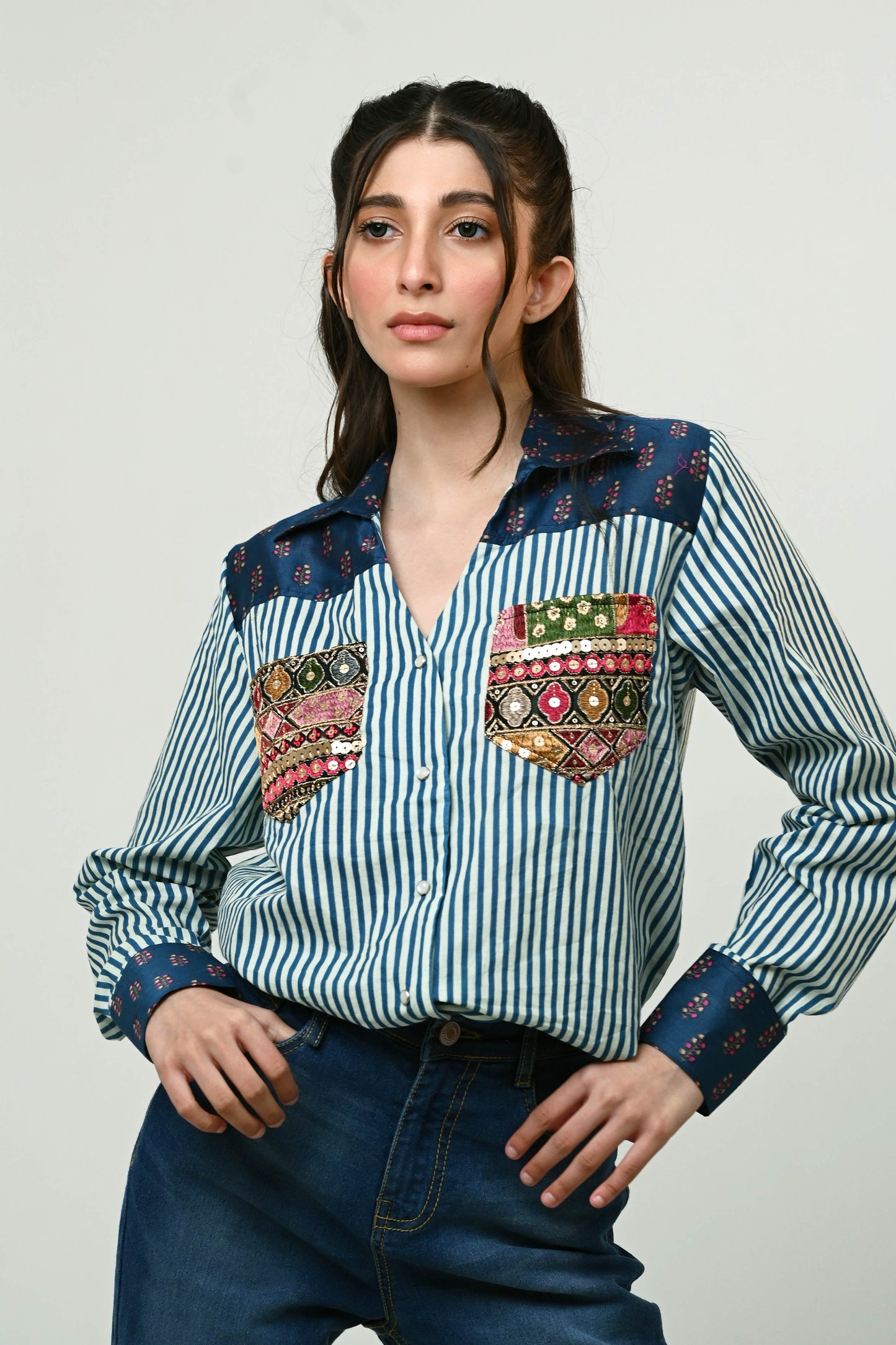 INDIGO ICON SHIRT - 66Aura