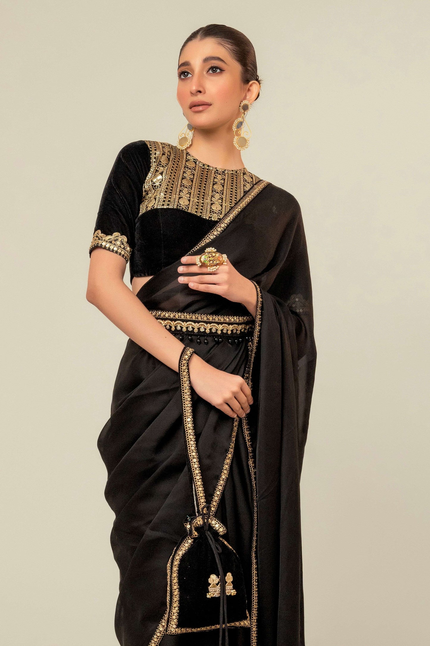 JEWEL JOY SAREE WITH OLD WORLD BLOUSE - 66Aura