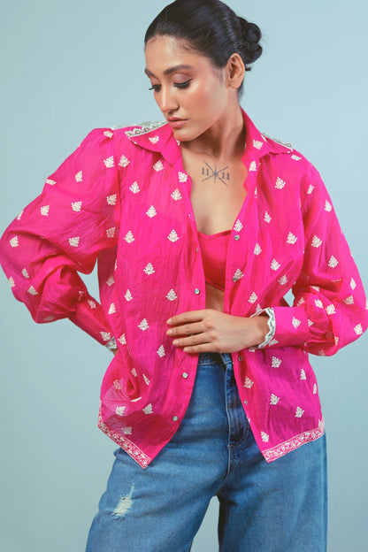 Oversized PING PING shirt by 66aura featuring a relaxed fit, soft fabric, and casual style, shown in a neutral color.