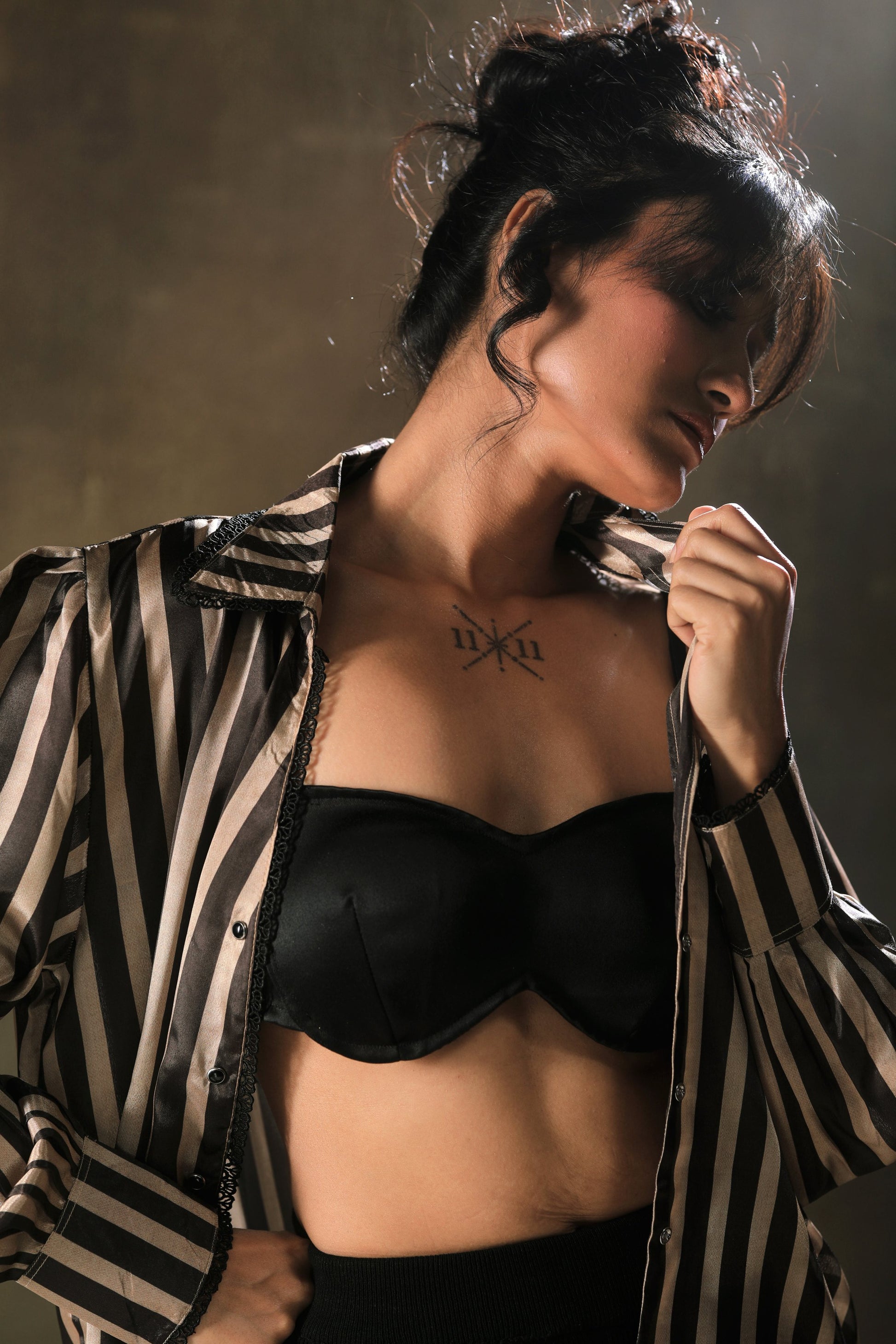 Oversized stripe Spin shirt by 66aura featuring a relaxed fit, blue and white horizontal stripes, and a classic collar.