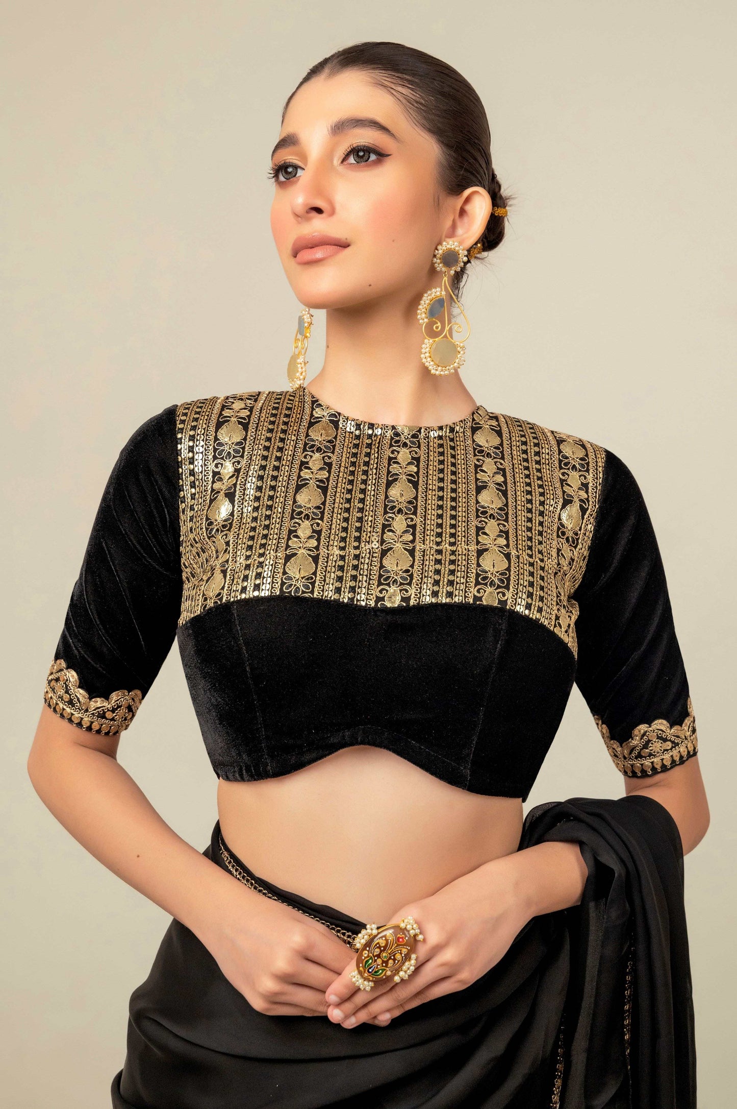 JEWEL JOY SAREE WITH OLD WORLD BLOUSE - 66Aura