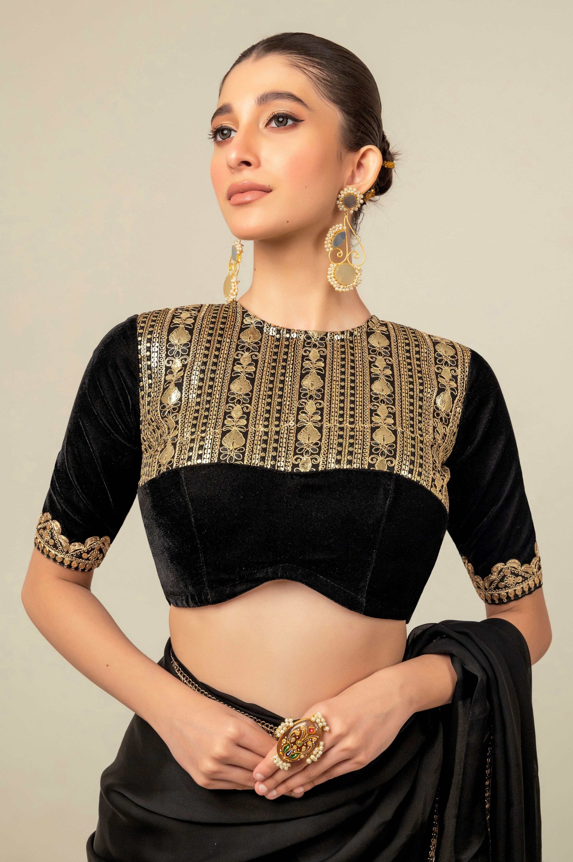 JEWEL JOY SAREE WITH OLD WORLD BLOUSE - 66Aura