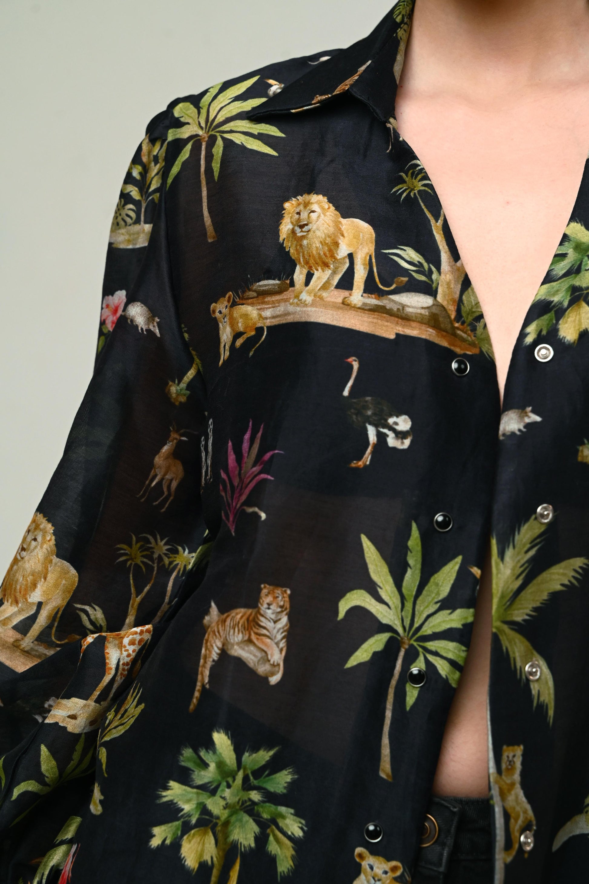 SAVANNA SHADOW SHIRT - 66Aura