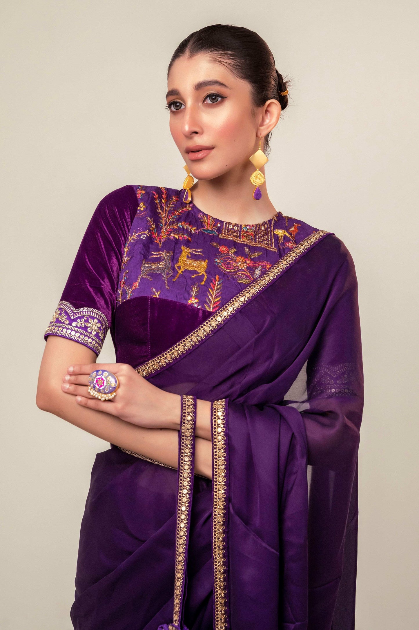 BOLD BLOOM SAREE WITH ROYAL HAZE BLOUSE - 66Aura