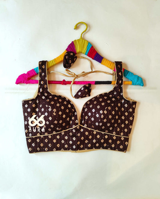 BRUNETTE AURA SLEEVELESS BLOUSE