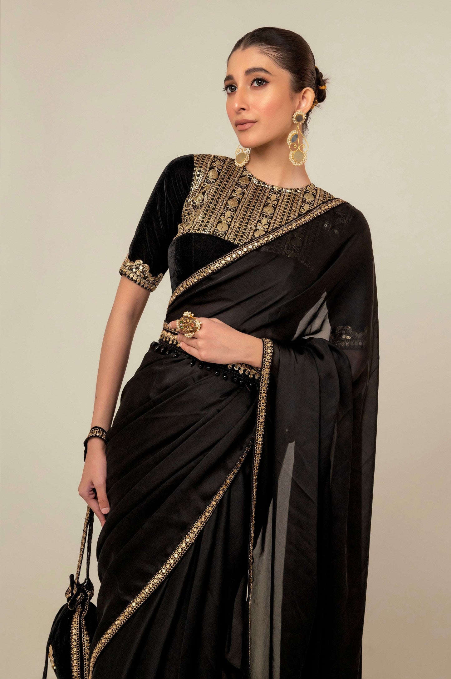 JEWEL JOY SAREE WITH OLD WORLD BLOUSE - 66Aura