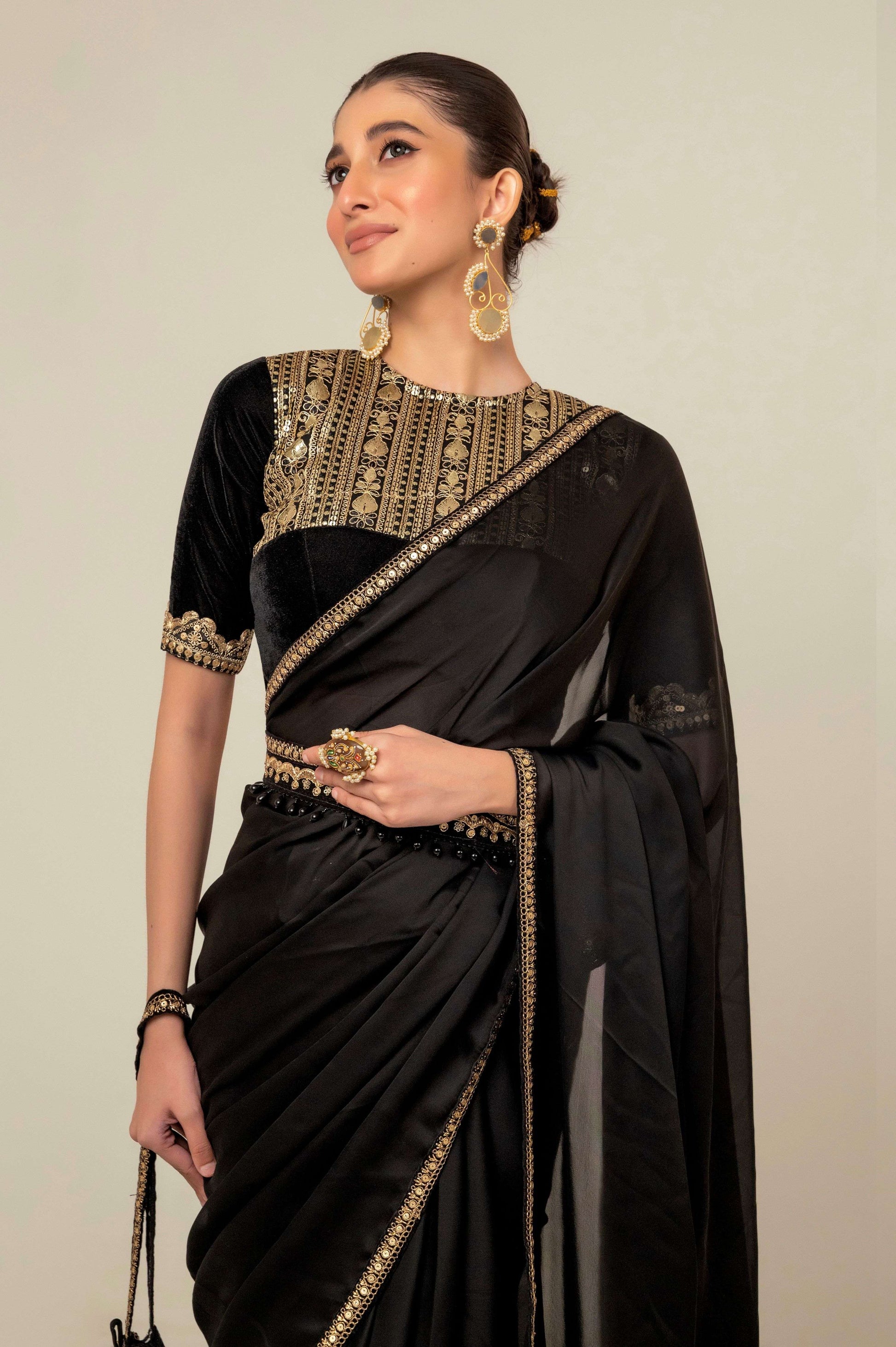 JEWEL JOY SAREE WITH OLD WORLD BLOUSE - 66Aura
