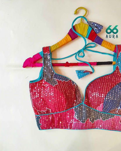 CANDY AURA SLEEVELES BLOUSE