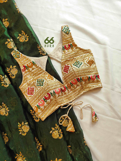 LUXE AURA SAREE WITH IVORY AURA SLEEVELESS BLOUSE