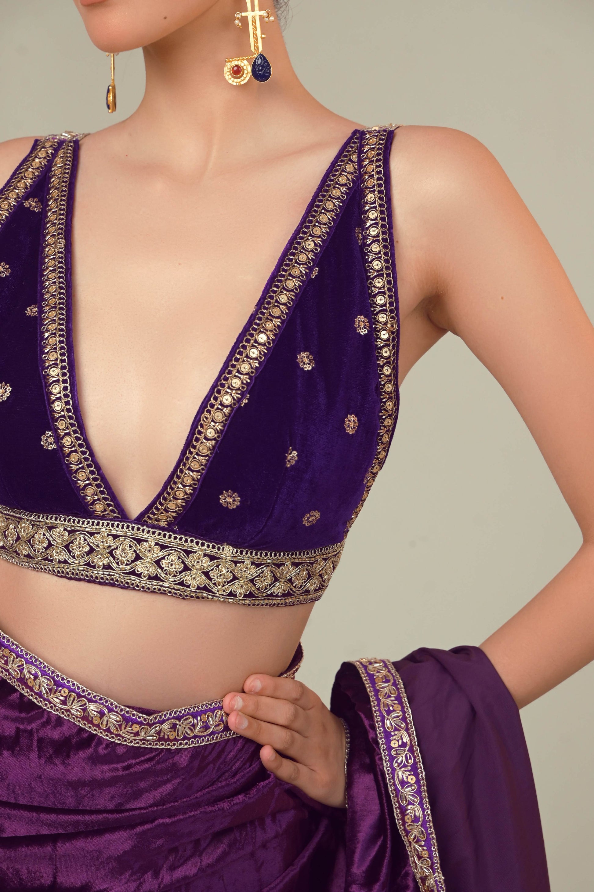 BERRY BLINK BLOUSE - 66Aura