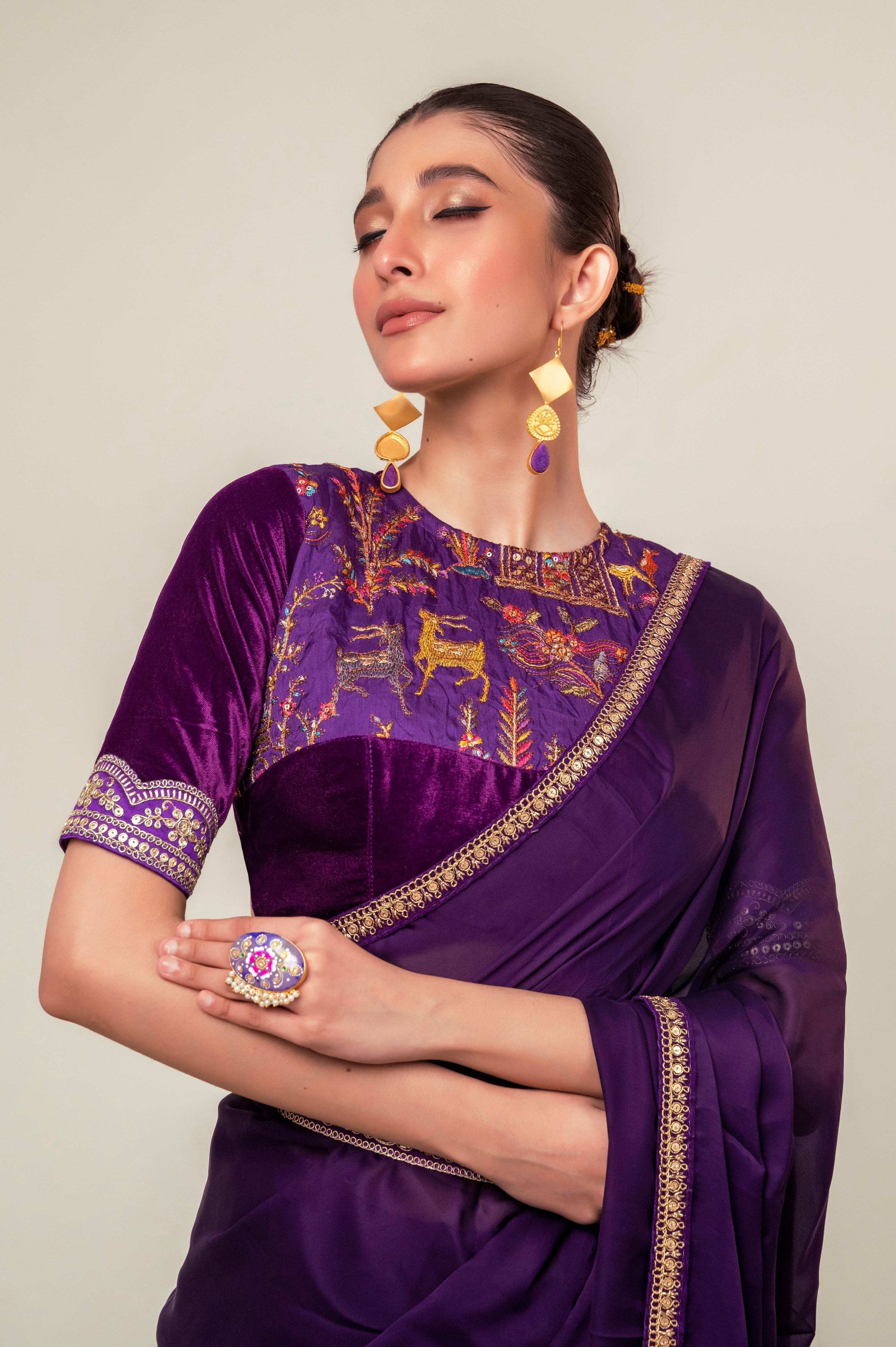 BOLD BLOOM SAREE WITH ROYAL HAZE BLOUSE - 66Aura