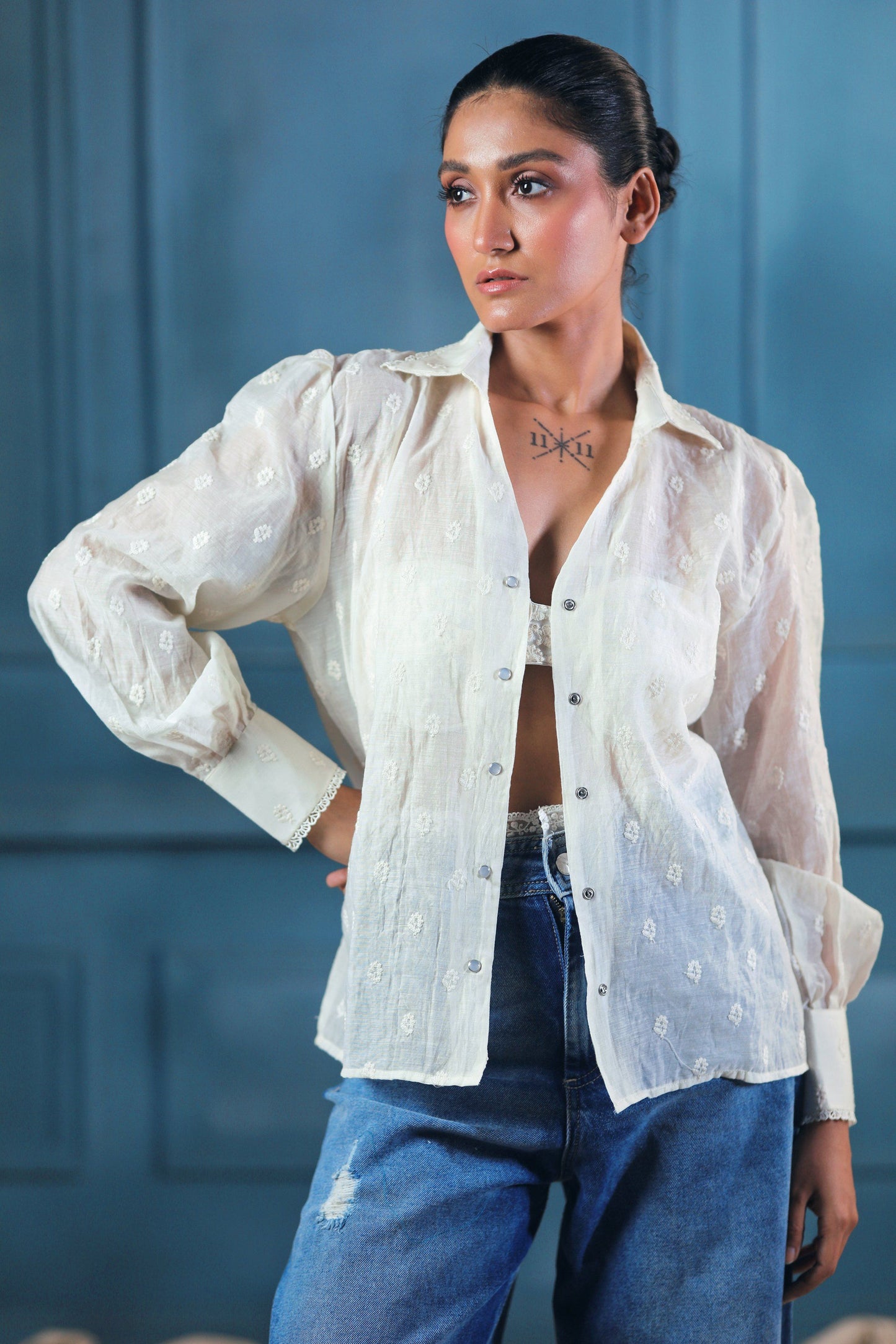 Oversized CLOUD CRAFT shirt by 66aura with soft fabric and relaxed fit, shown in a light, airy style.