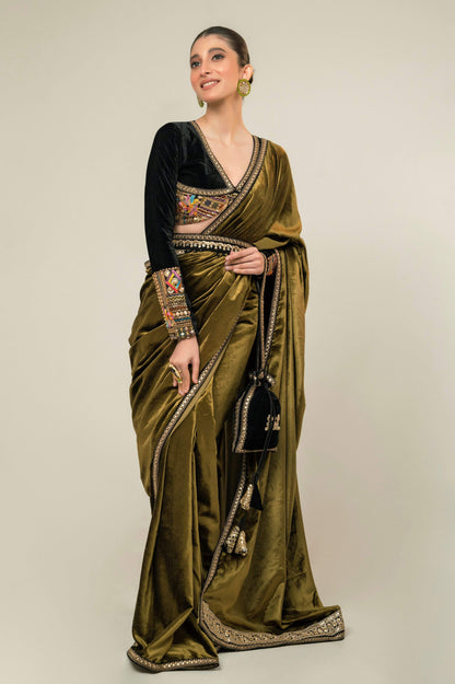 VELVET VOGUE SAREE - 66Aura