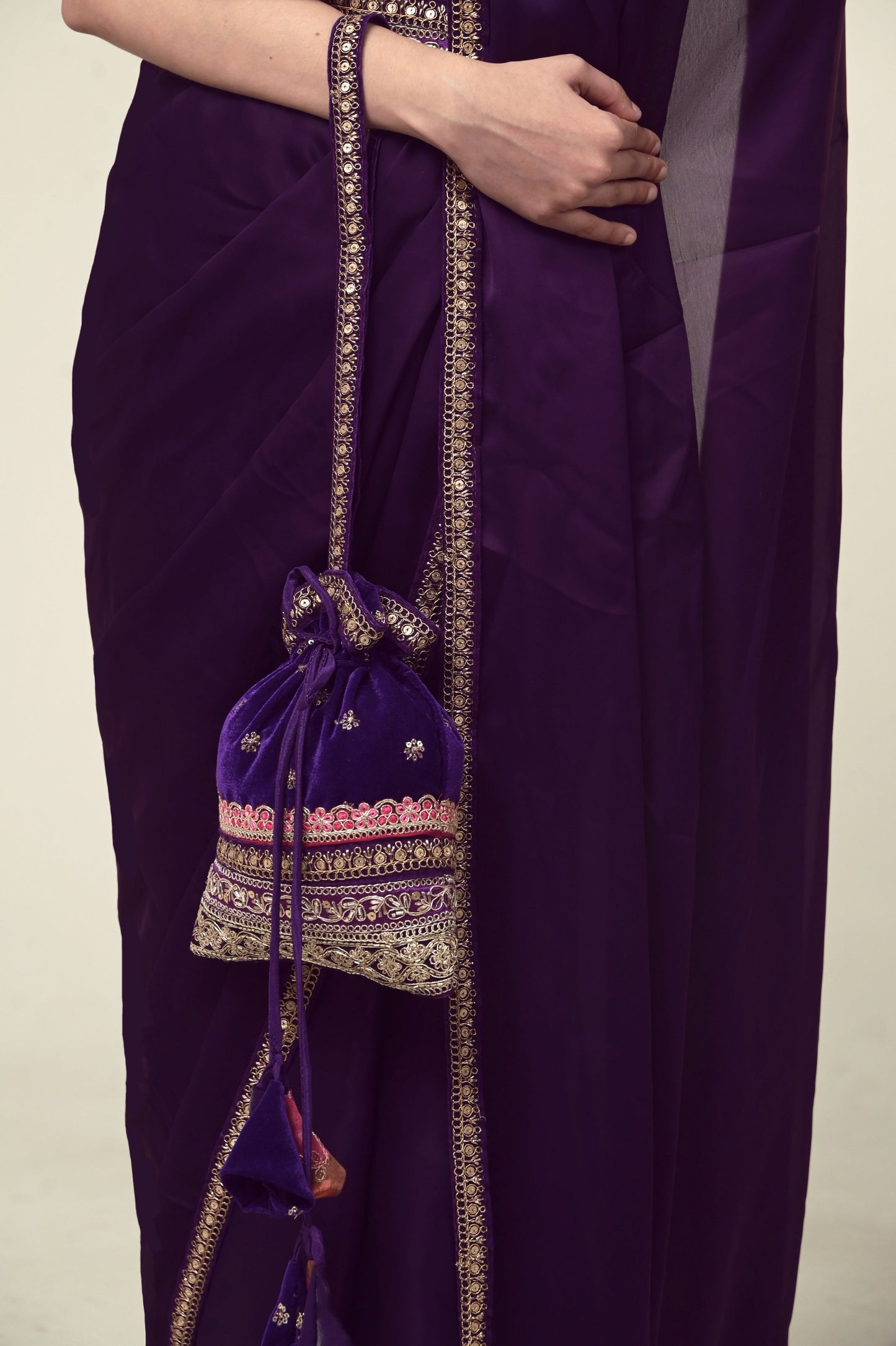 MRINALINI BAG - 66Aura