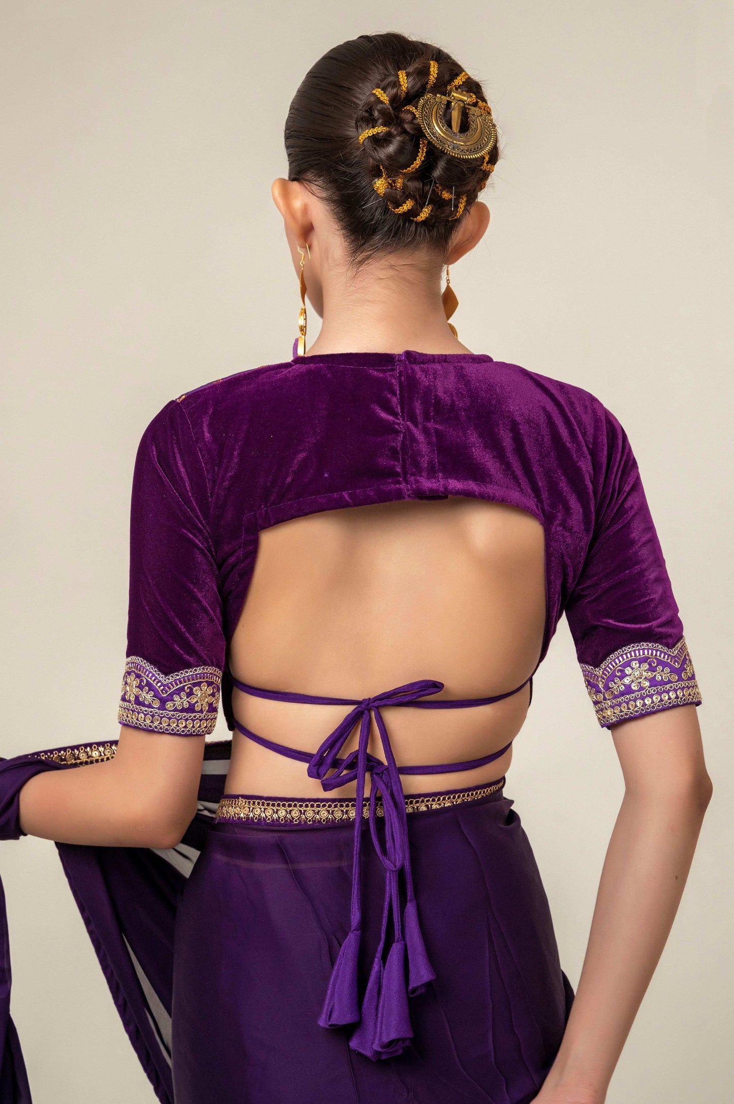 ROYAL HAZE BLOUSE - 66Aura