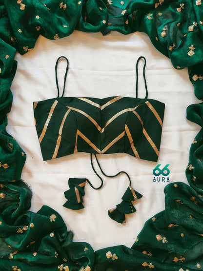 PINE AURA SLEEVELESS BLOUSE