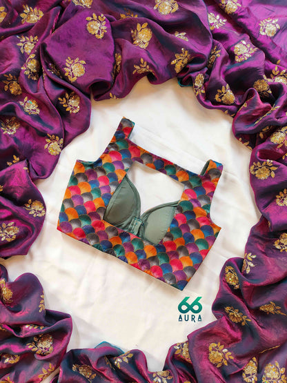 VIVID AURA SLEEVELESS BLOUSE