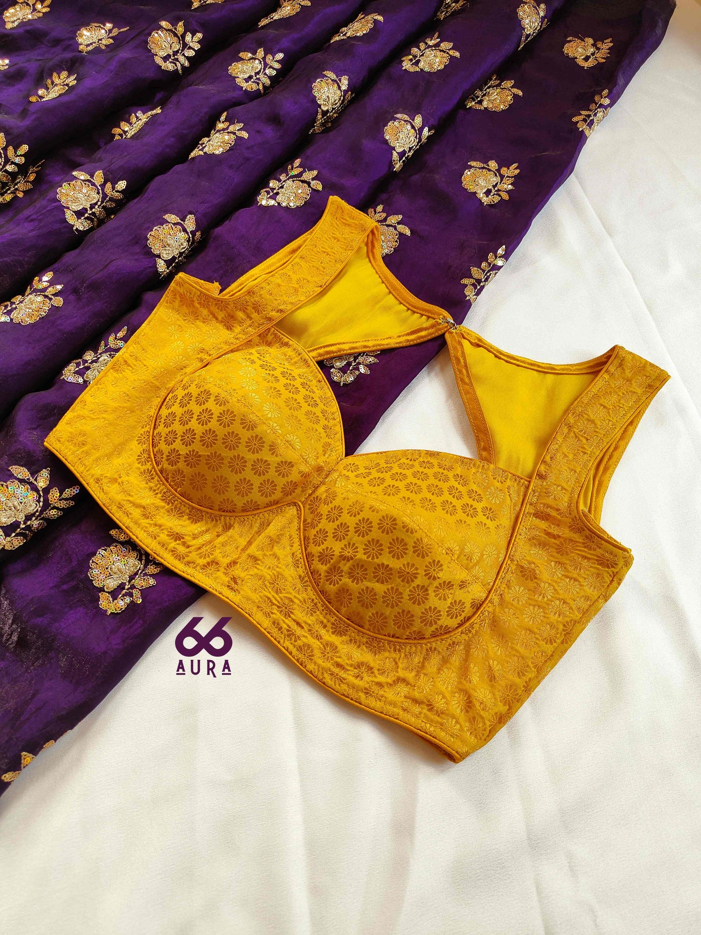 IMPERIAL AURA SAREE WITH HONEY AURA SLEEVELESS BLOUSE