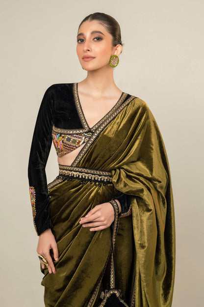 VELVET VOGUE SAREE - 66Aura