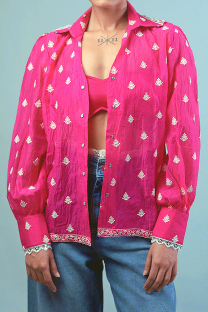 Oversized PING PING shirt by 66aura featuring a relaxed fit, soft fabric, and stylish design in a casual, trendy style.