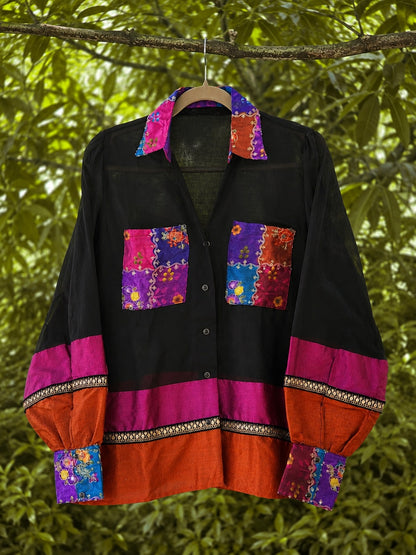 Oversized TWIN TROUBLE shirt by 66aura in soft fabric, featuring a relaxed fit and casual style with bold graphic print.