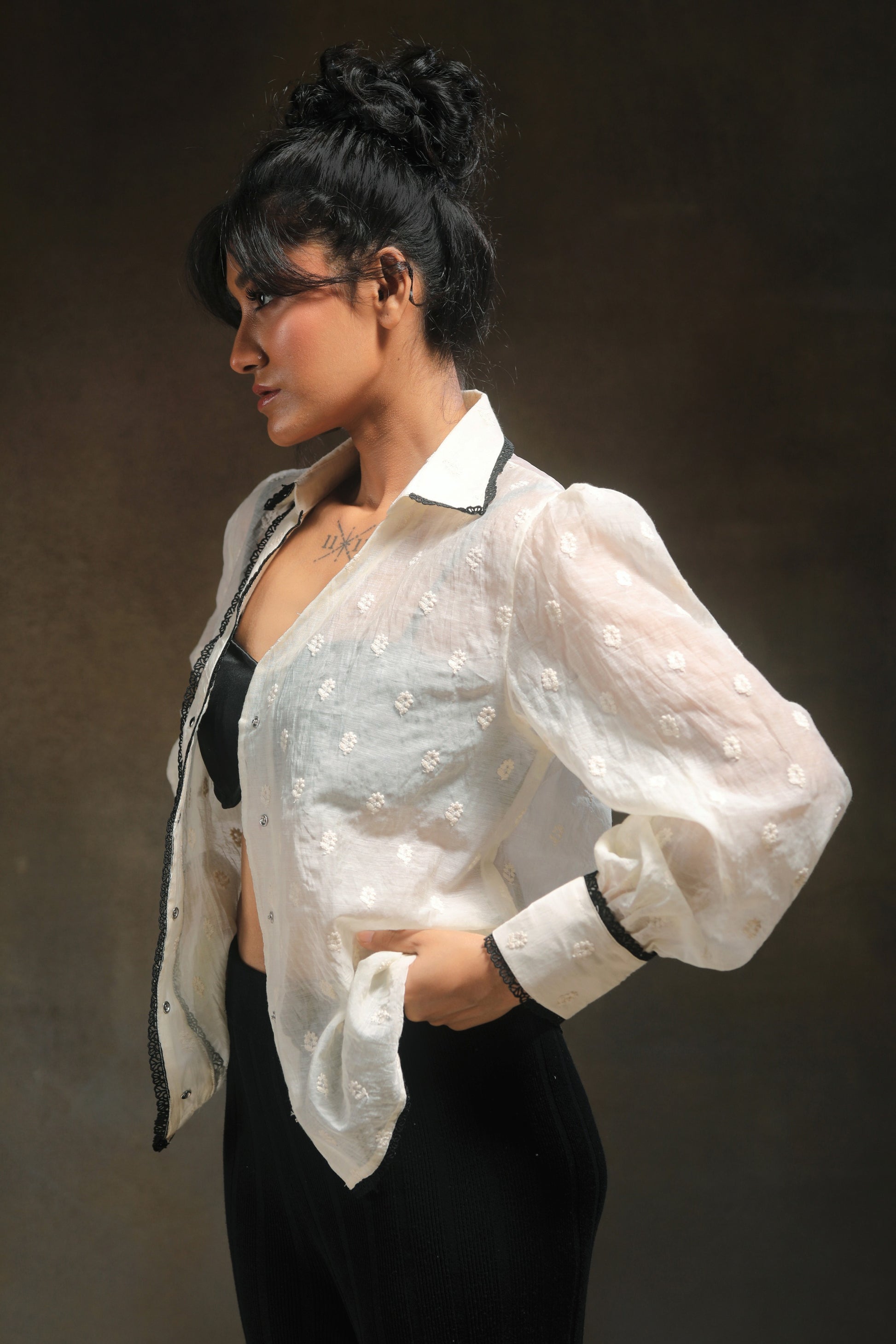 Oversized Blink Blink shirt by 66aura, featuring a relaxed fit and casual style, shown in a soft fabric with long sleeves.