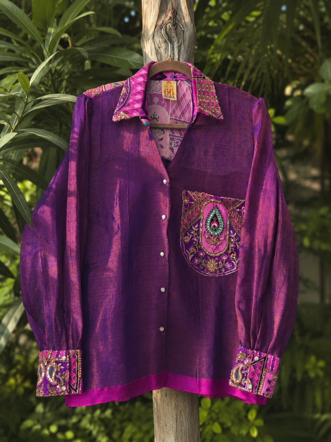 Oversized Gossip Girl shirt by 66aura featuring a stylish, relaxed fit with graphic design on soft fabric.