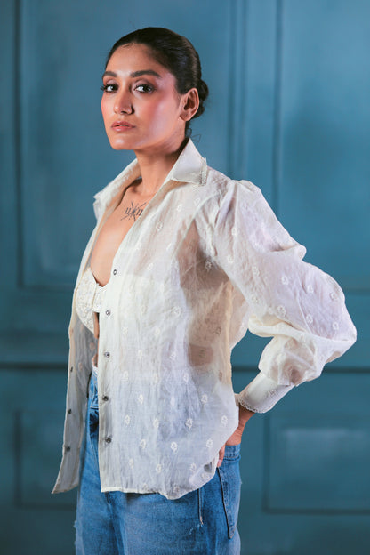 Oversized cloud craft shirt by 66aura, featuring a relaxed fit with soft fabric and cloud-themed print on a casual style shirt.